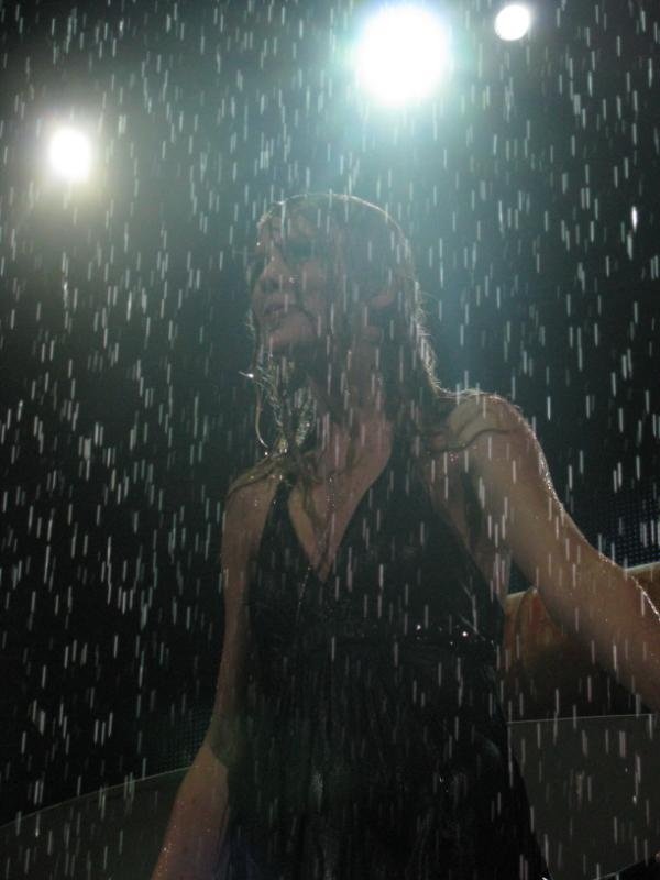 Taylor Swift — April 25 - St. Louis, Missouri — photo 6