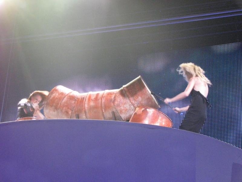 Taylor Swift — April 25 - St. Louis, Missouri — photo 26