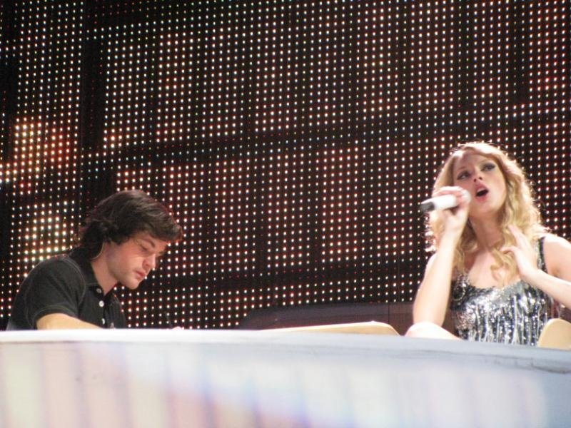 Taylor Swift — April 25 - St. Louis, Missouri — photo 133