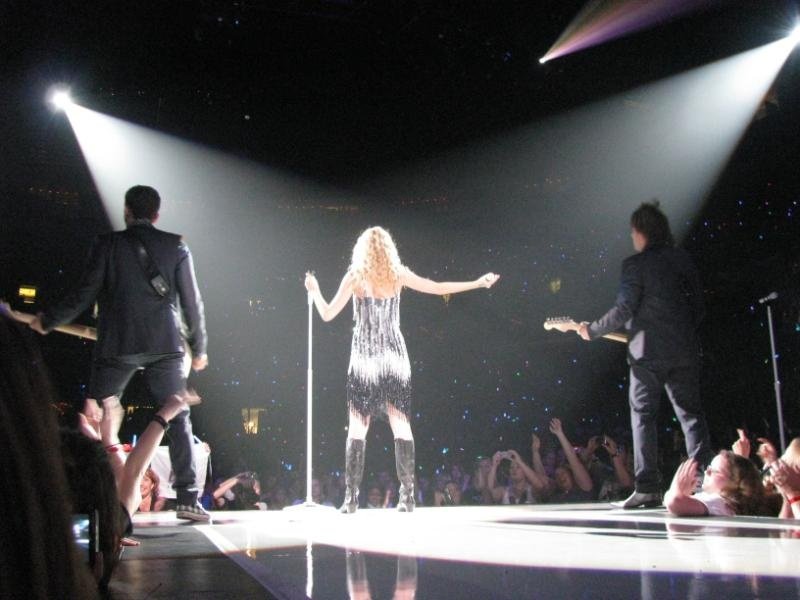 Taylor Swift — April 25 - St. Louis, Missouri — photo 150