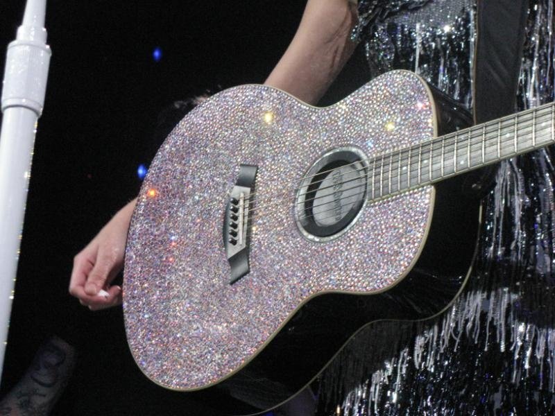 Taylor Swift — April 25 - St. Louis, Missouri — photo 157
