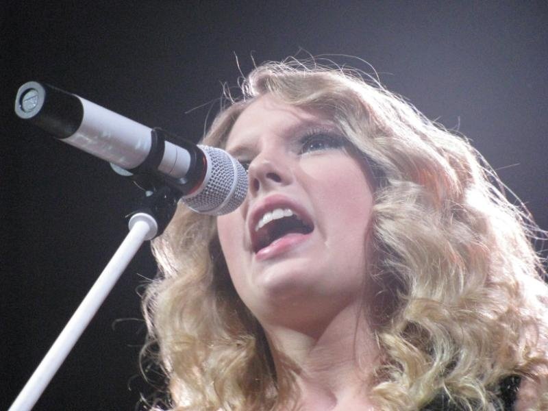 Taylor Swift — April 25 - St. Louis, Missouri — photo 158