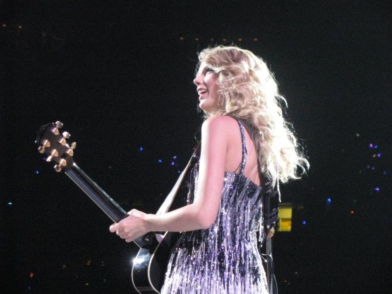 Taylor Swift — April 25 - St. Louis, Missouri — photo 180