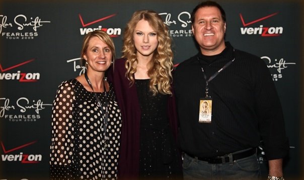 Taylor Swift — Chicago IL October 10 — photo 15