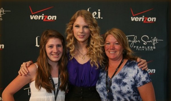 Taylor Swift — columbia MD — photo 2