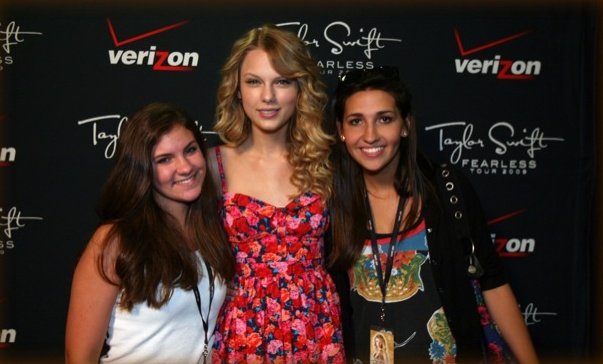 Taylor Swift — detroit MI — photo 1