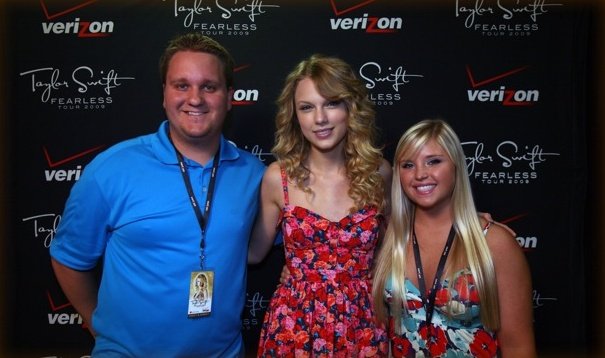 Taylor Swift — detroit MI — photo 2