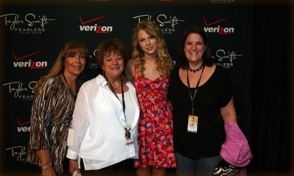 Taylor Swift — detroit MI — photo 6