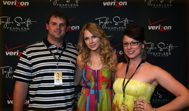 Taylor Swift — glendale AZ — photo 1