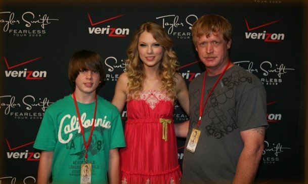 Taylor Swift — jonesboro ,AR — photo 9