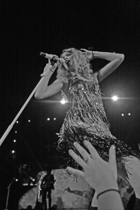 Taylor Swift — May 1 - Jacksonville, Florida — photo 7