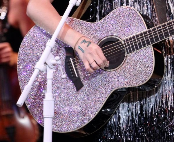 Taylor Swift — May 1 - Jacksonville, Florida — photo 14