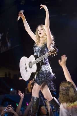 Taylor Swift — May 17 - Nampa, Idaho — photo 15