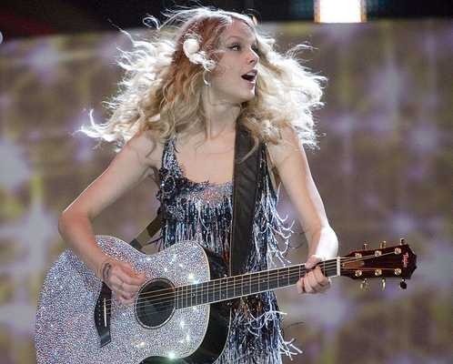 Taylor Swift — May 17 - Nampa, Idaho — photo 16