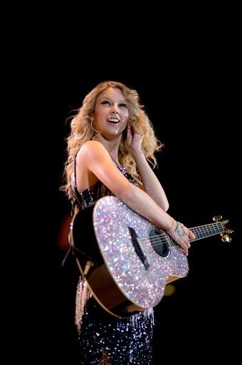 Taylor Swift — May 17 - Nampa, Idaho — photo 19