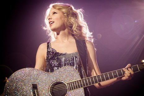 Taylor Swift — May 21 - Glendale, Arizona — photo 12