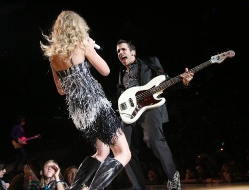 Taylor Swift — May 22 - Los Angeles, California — photo 3