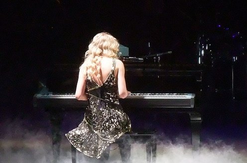 Taylor Swift — May 22 - Los Angeles, California — photo 33