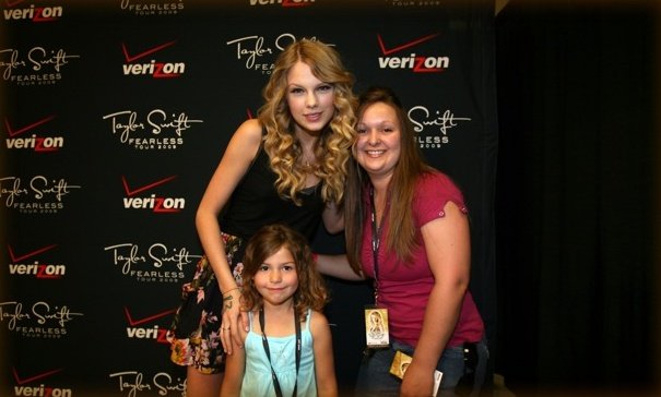 Taylor Swift — nampa ID — photo 2