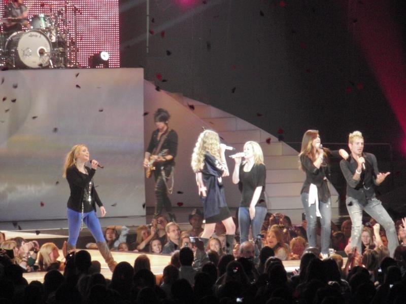 Taylor Swift — October 10 - Chicago, Illinois — photo 17