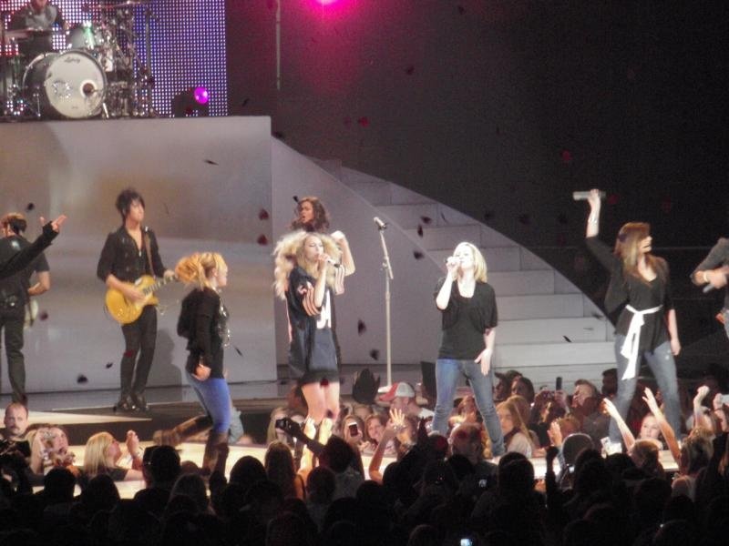 Taylor Swift — October 10 - Chicago, Illinois — photo 21