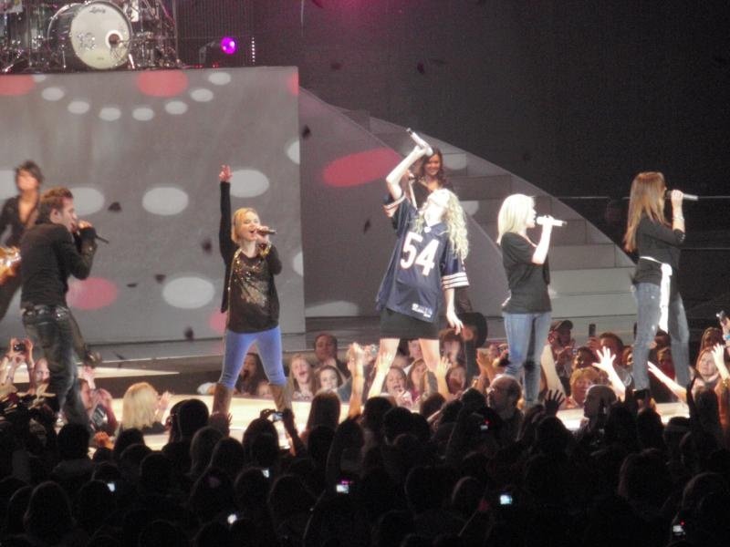 Taylor Swift — October 10 - Chicago, Illinois — photo 22