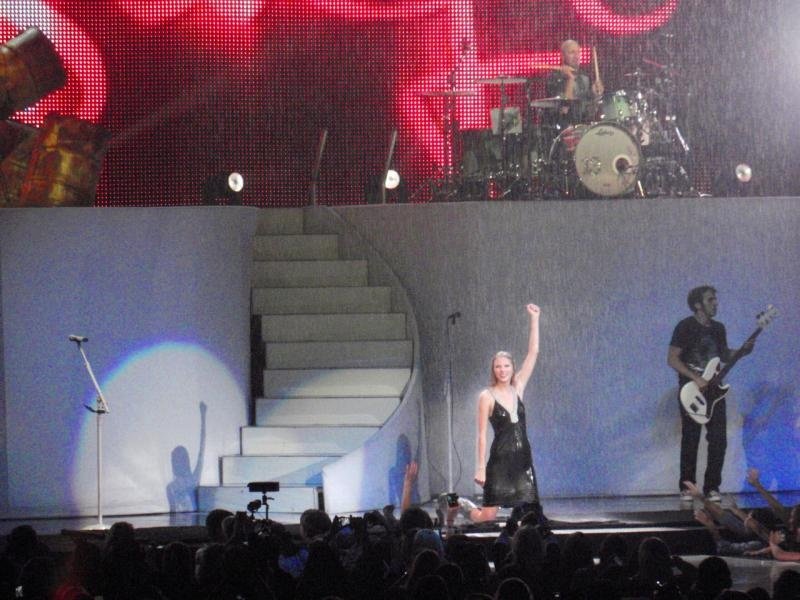 Taylor Swift — October 10 - Chicago, Illinois — photo 36