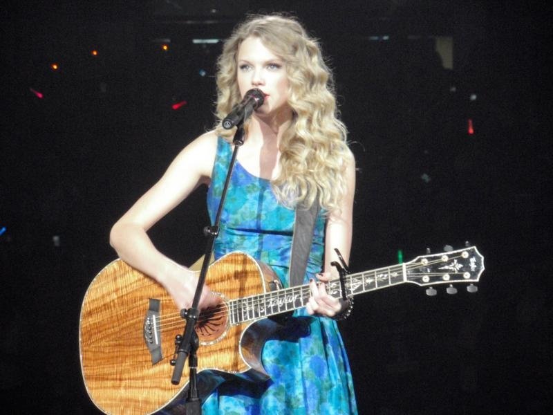 Taylor Swift — October 10 - Chicago, Illinois — photo 38