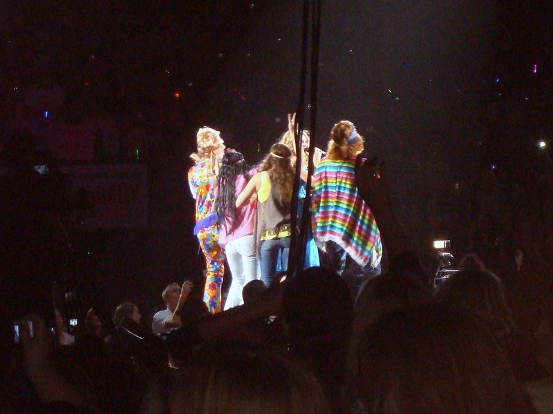 Taylor Swift — October 11 - Minneapolis, Minnesota — photo 5