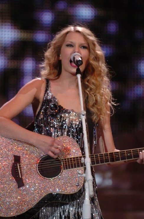 Taylor Swift — October 11 - Minneapolis, Minnesota — photo 18