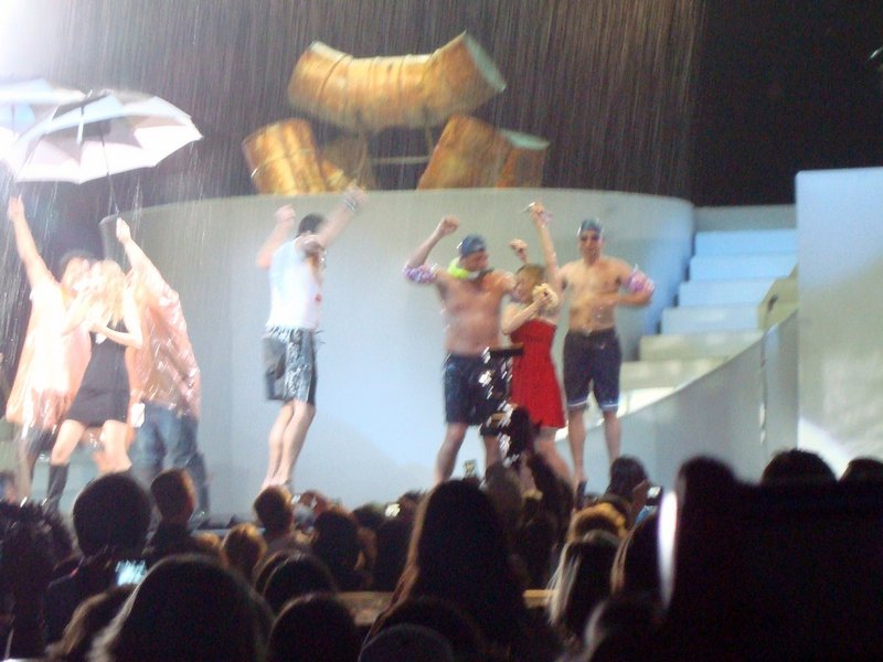 Taylor Swift — October 11 - Minneapolis, Minnesota — photo 20