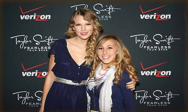 Taylor Swift — Pittsburgh, PA — photo 2