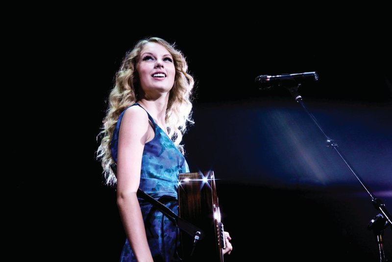 Taylor Swift — Promotionals — photo 1