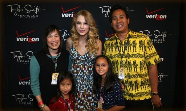 Taylor Swift — san diego CA — photo 2
