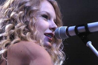Taylor Swift — September 10 - Bossier City, Louisiana — photo 1