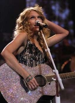Taylor Swift — September 10 - Bossier City, Louisiana — photo 3