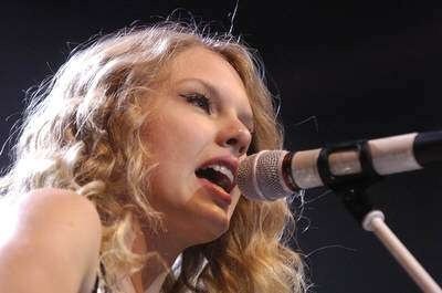 Taylor Swift — September 10 - Bossier City, Louisiana — photo 35