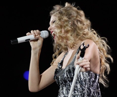 Taylor Swift — September 26 - North Little Rock, Arkansas — photo 4