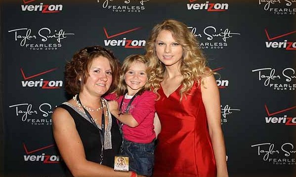 Taylor Swift — tulsa OK — photo 4
