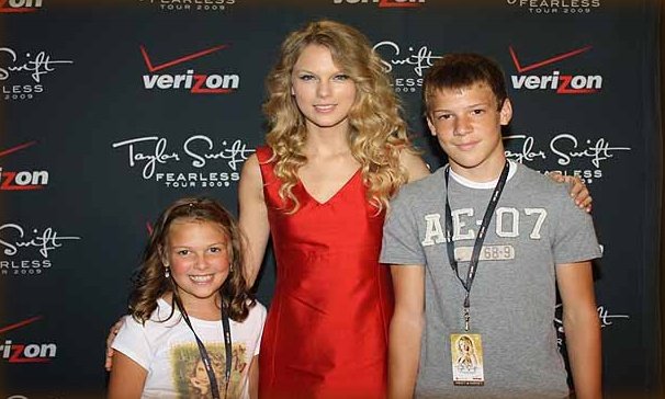 Taylor Swift — tulsa OK — photo 5