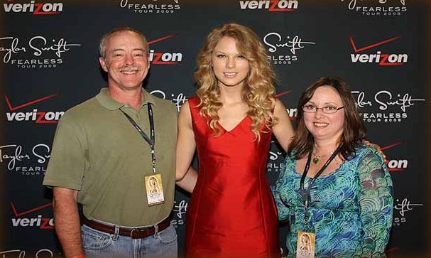 Taylor Swift — tulsa OK — photo 7