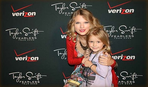 Taylor Swift — university park PA — photo 1