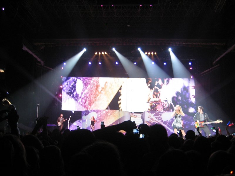 Taylor Swift — February 11 - Melbourne, Australia — photo 7