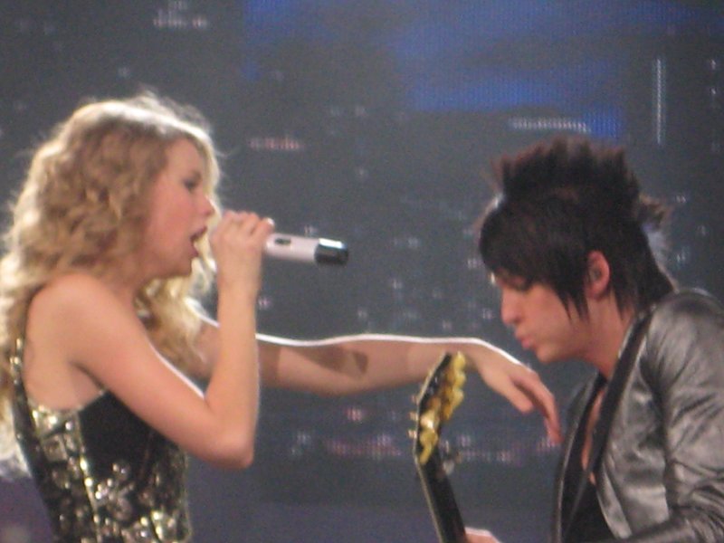 Taylor Swift — February 11 - Melbourne, Australia — photo 34