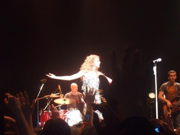 Taylor Swift — February 17 - Tokyo, Japan — photo 24