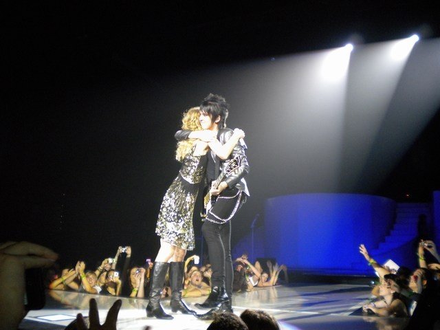 Taylor Swift — February 4 - Brisbane, Australia — photo 14
