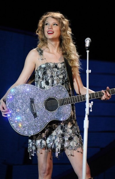 Taylor Swift — June 5 - Foxboro, Massachusetts — photo 3