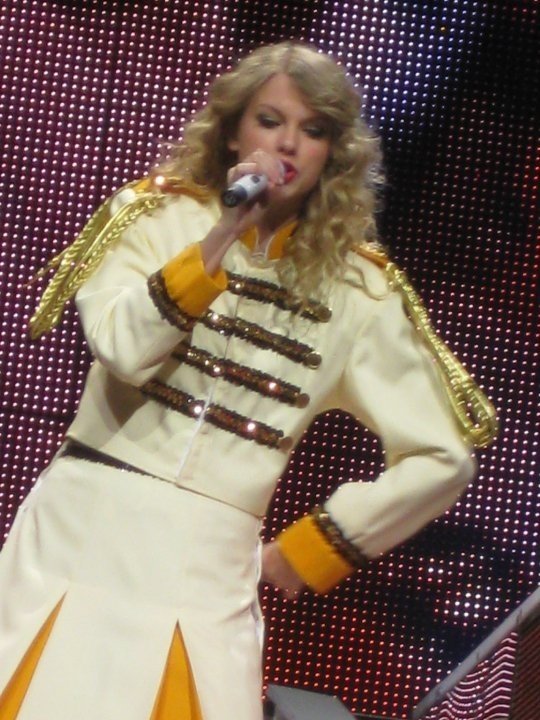 Taylor Swift — March 10 - Austin, Texas — photo 3