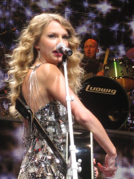 Taylor Swift — March 10 - Austin, Texas — photo 19