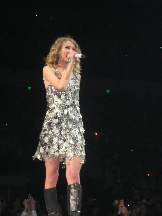 Taylor Swift — March 10 - Austin, Texas — photo 27